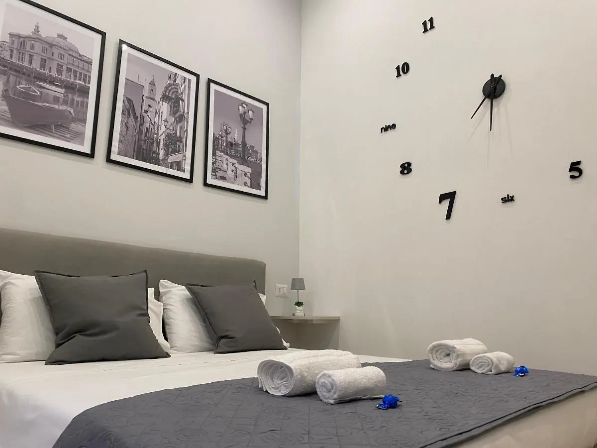 Del Carmine 23 Hotel Bari Italy